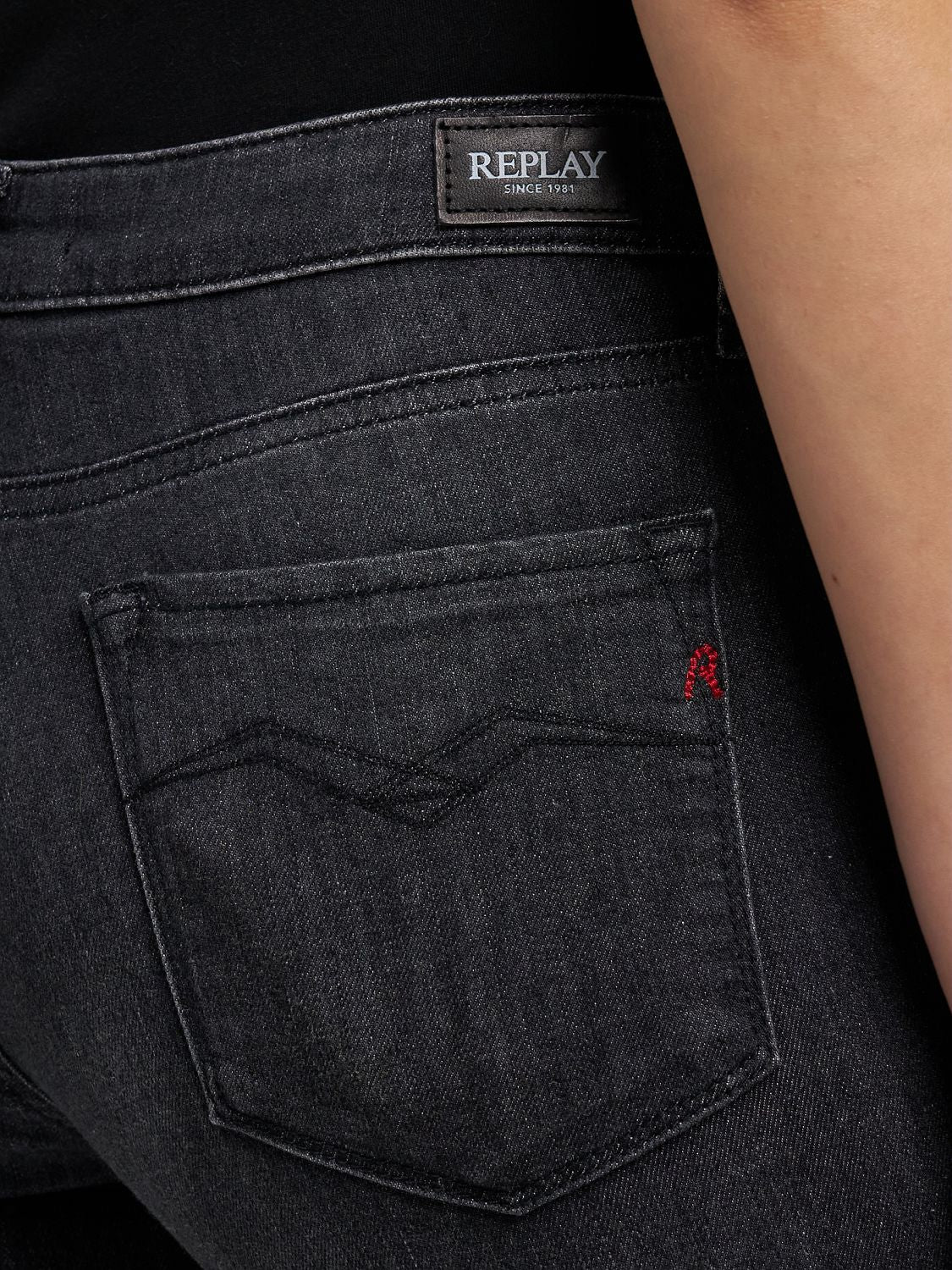 RPW56WL2V_RPBLK099C_6_1761536159000