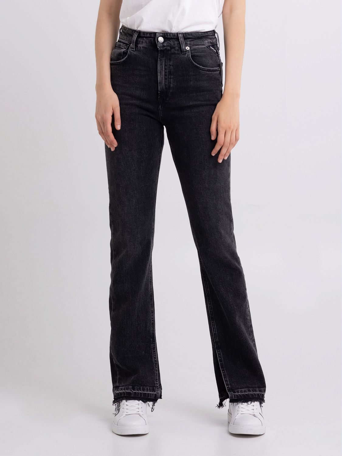 Sharljn Slim Flare Jeans