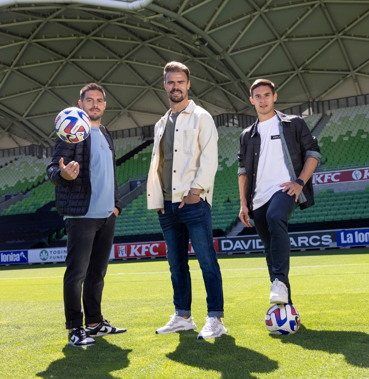 Replay x Melbourne Victory FC